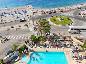 Blue Sky City Beach Hotel