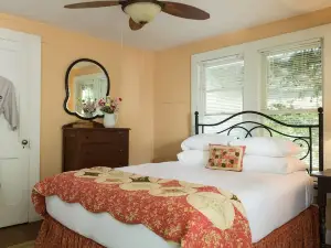 BlissWood B&B Ranch