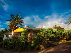 Easter Island Ecolodge