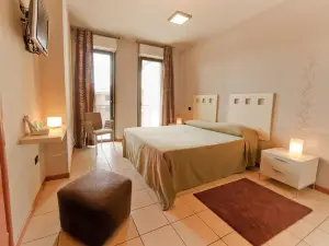 Agorà Hotel