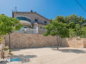 Awesome Home in Imotski with Wifi, Private Swimming Pool and Outdoor Swimming Pool