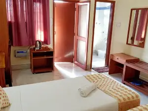 River Breeze Home A Comfort Stay