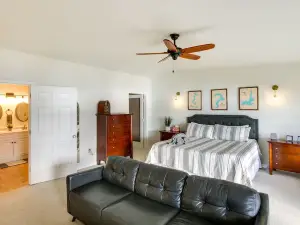 Harrison Getaway w/ Deck & Lake Views!