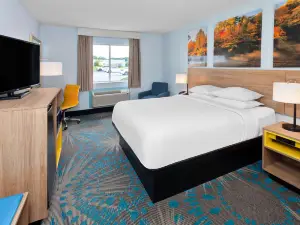 Days Inn & Suites by Wyndham Siler City