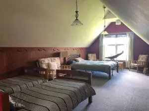 Charming Spacious Rural Otaki Retreat