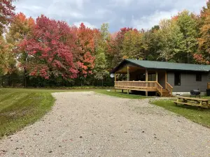 NEW 5BR Cabin