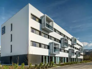 AC ホテル サン ジュリアンアン ジュネヴォワ