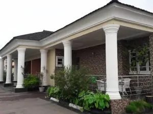 Crystal Suites