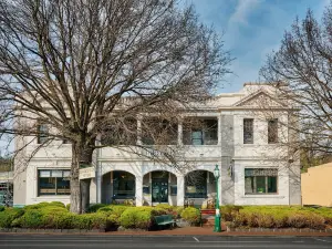 Healesville Hotel