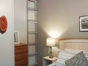 Charming Balsam Lake Waterfront Cabin / Cottage-Twinhome