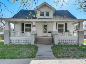 Charming Winterset Vacation Rental with Yard and Patio