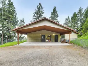 Flathead Lake Views: Scenic & Spacious Retreat!