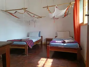 Ruby - Casa de Hospedes - Backpackers