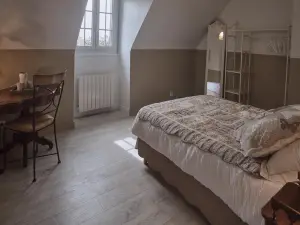 A l'Ombre des Pommiers
