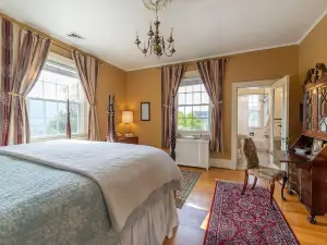 Hillcrest Mansion Inn