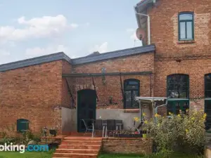 2 Bedroom Gorgeous Home in Verchen