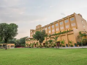 Hotel Lalita Grand Mathura- Vrindavan