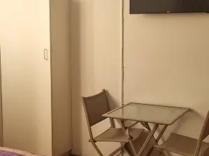 Hotel Con C