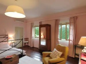 Agriturismo La Montecchia