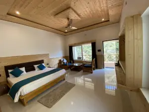 Maulyar Forest Resort