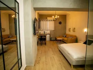 Eshel Mansion - Boutique Suites