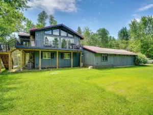 Private Hot Tub Riverfront Escape in Shawano