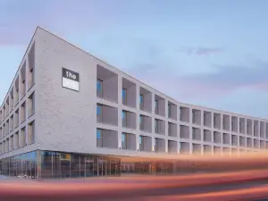 Holiday Inn - the niu, Amity Potsdam