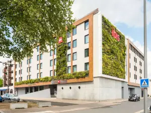 イビス リヨン シュッド ウラン