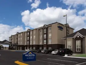 Microtel Inn & Suites by Wyndham Cuauhtemoc Campos Menonitas