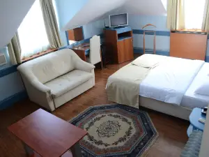 Hotel Tomce Sofka