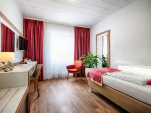 Hotel Senator