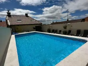 Hostal Comfort Suites