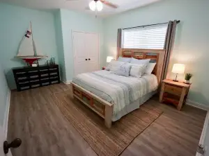 4-Bedroom Vacation Home - Port O'Connor