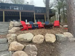 Crosslake Rental!   Great location in town and on chain with hot tub!!!!!!
