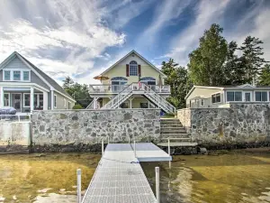 Waterside Haven on Milton Pond w/ Deck & Boat Dock