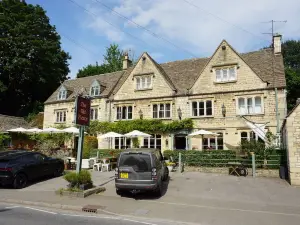 The Coach House and the Stable