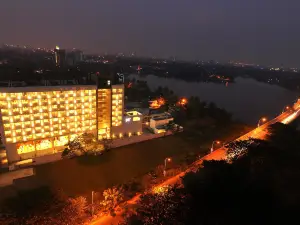 Keys Select by Lemon Tree Hotels, Kochi