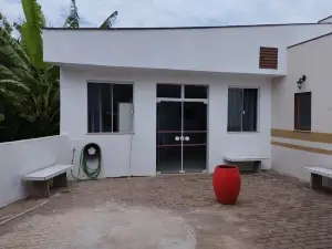 นอสตรา คุยสตา โฮสเทล