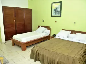 Hôtel - Y
