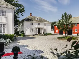 Hovde Gård