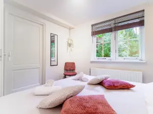 Forest Retreat Private House