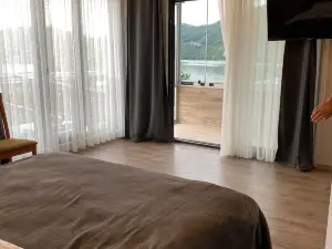 제브가르 호텔 방갈로