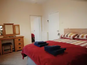 โรงแรมเดอะ เวฟเวอร์ลีย์