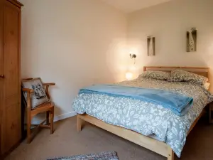 Garden Cottage - 2 Bedroom Cottage - Penally