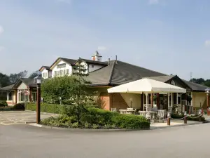 Premier Inn Bradford South