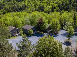 Georges Mountain Village