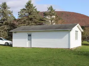 Peaceful Pine Lodge Right on Pine Creek