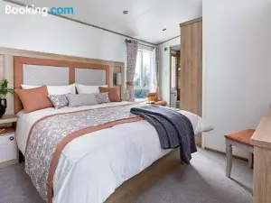 Holkham Lodge