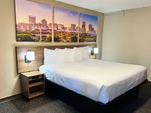 Days Inn by Wyndham Monroe NC