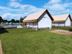Tent Lodge with Airco, Lakeside